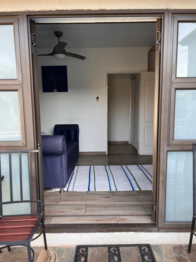 2 Op Terblanche Guesthouse Boksburg Buitenkant foto