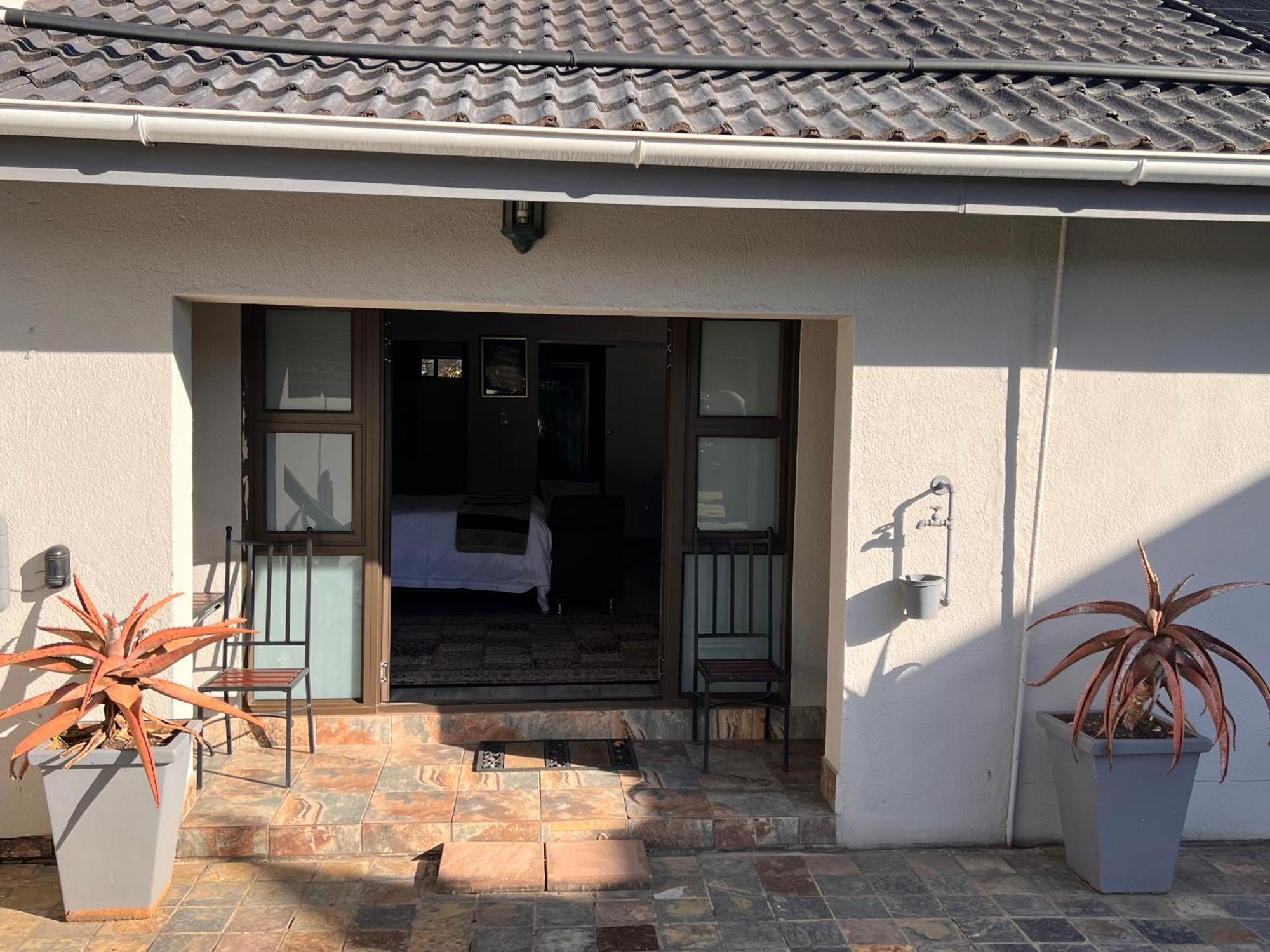 2 Op Terblanche Guesthouse Boksburg Buitenkant foto